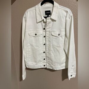 Express men’s white Jean Jacket NWT